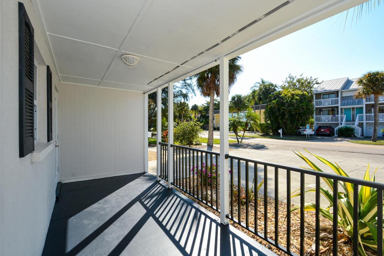Canal 313 - Right In Siesta Key Village! Exterior foto